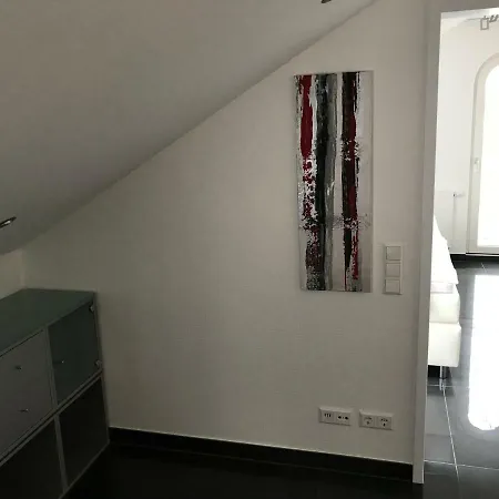 Апартаменты Luxus-2-zimmer-ferienwohnung Im Zentrum *