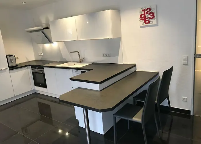 Apartment Luxus-2-zimmer-ferienwohnung Im Zentrum